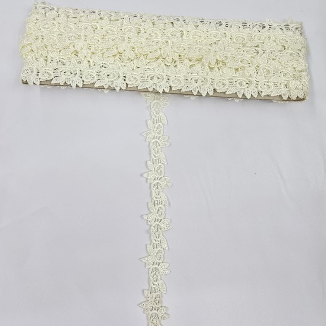 DANTELA POLIESTER 1.5CM