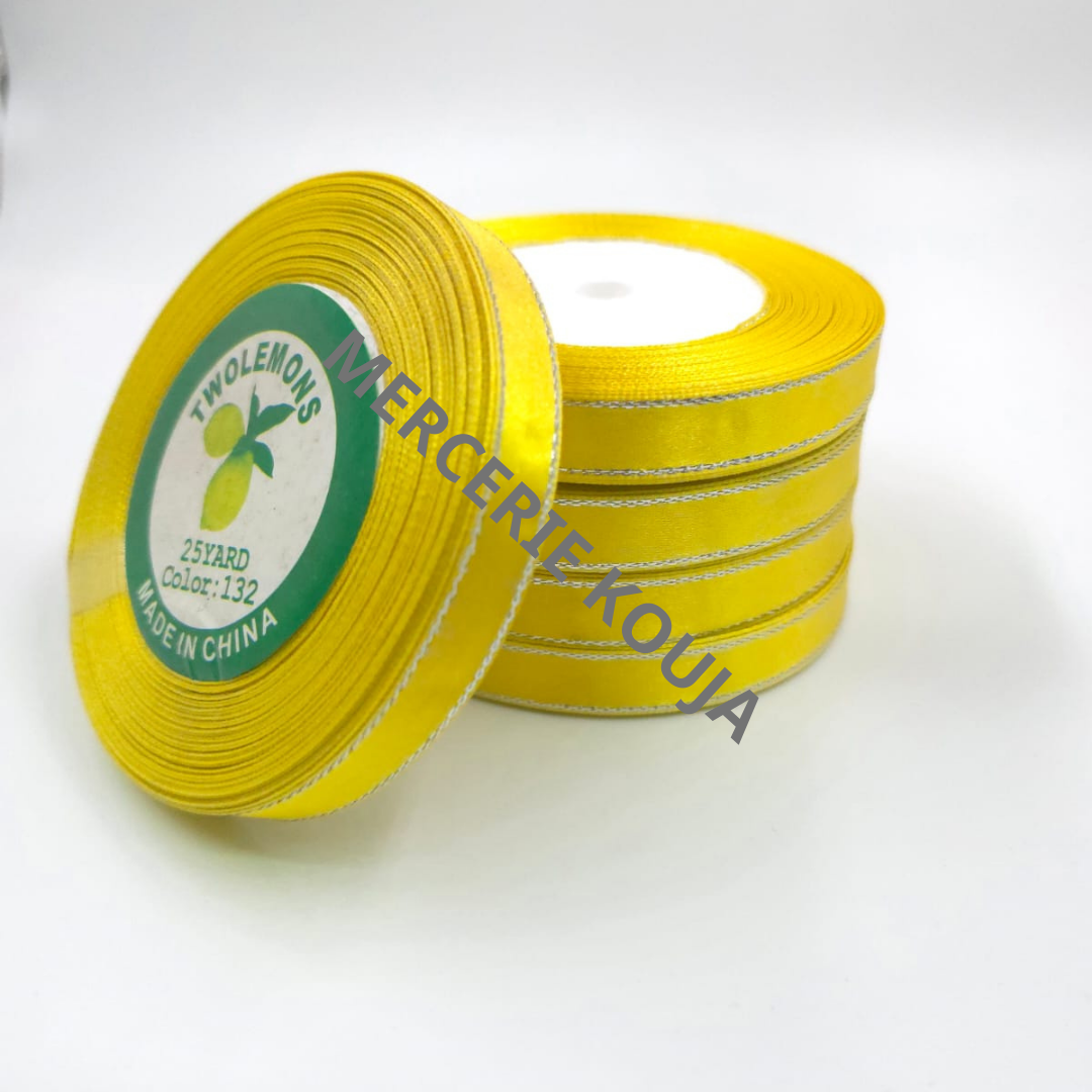 BANDA SATEN CU FIR ARGINTIU LAME