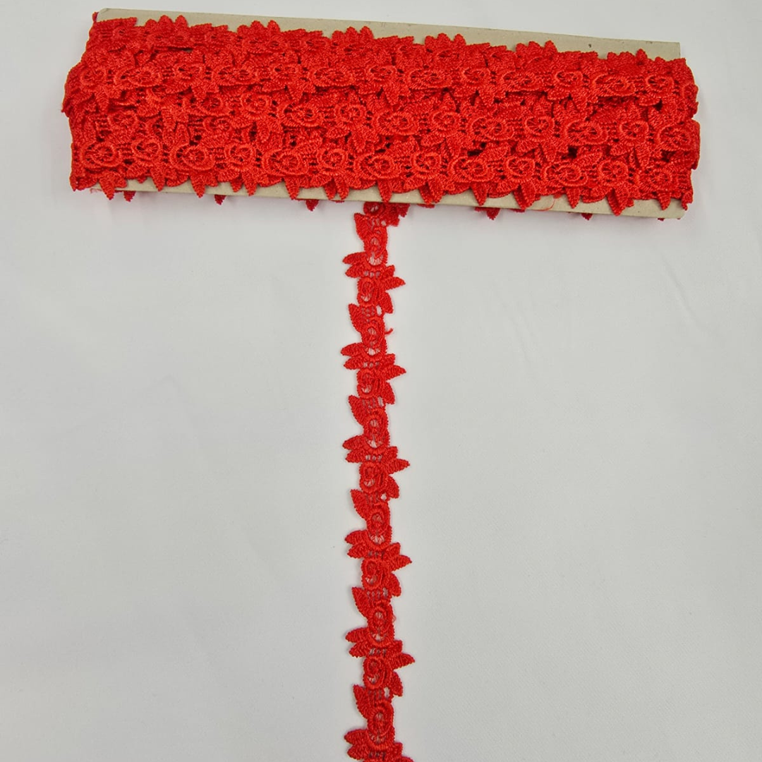 DANTELA POLIESTER 1.5CM