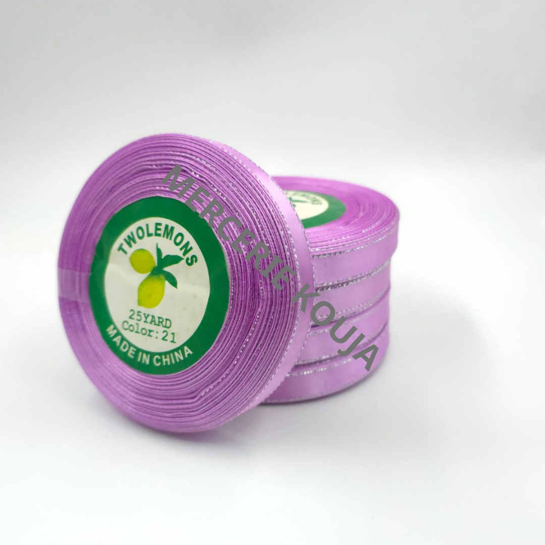 BANDA SATEN CU FIR ARGINTIU LAME