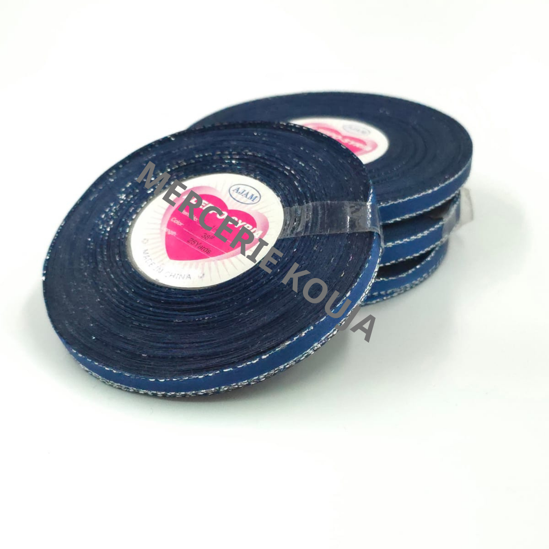 BANDA SATEN CU FIR ARGINTIU LAME