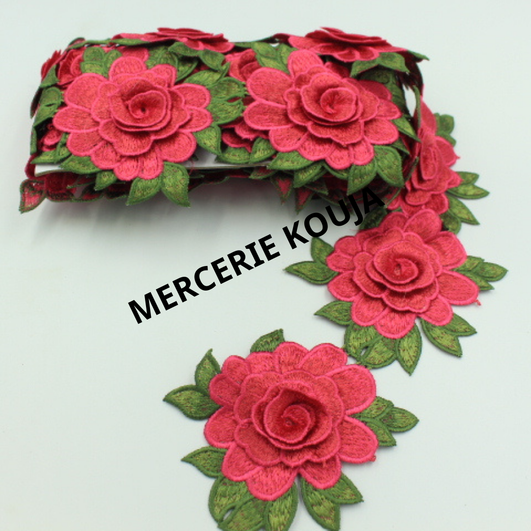 DANTELA POLIESTER MODEL TRANDAFIR 10CM