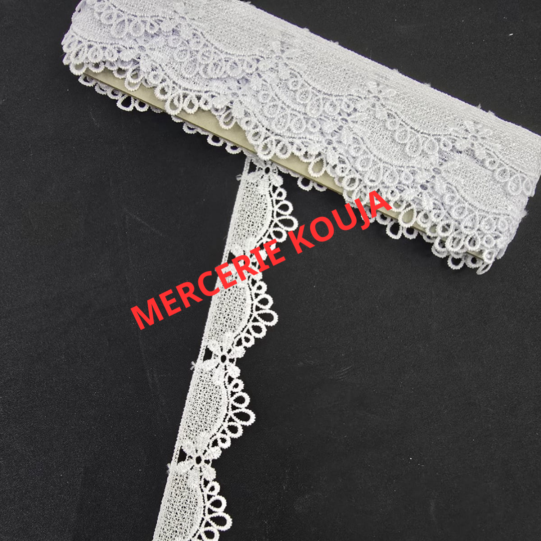 DANTELA POLIESTER LUX TEX 3.5CM