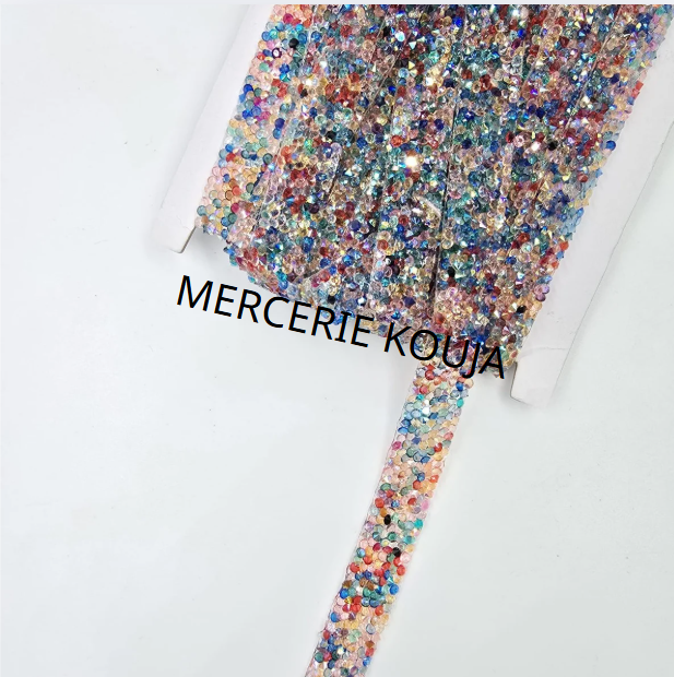 BANDA STRAS DE LIPIT