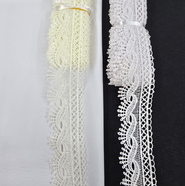 DANTELA POLIESTER 4CM