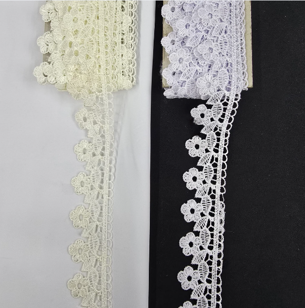 DANTELA POLYESTER LUXTEX 3.5CM