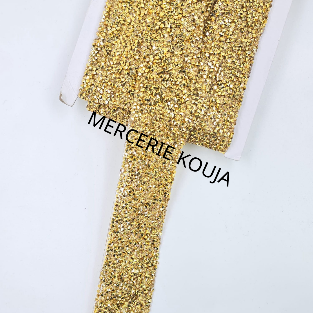 BANDA STRAS DE LIPIT