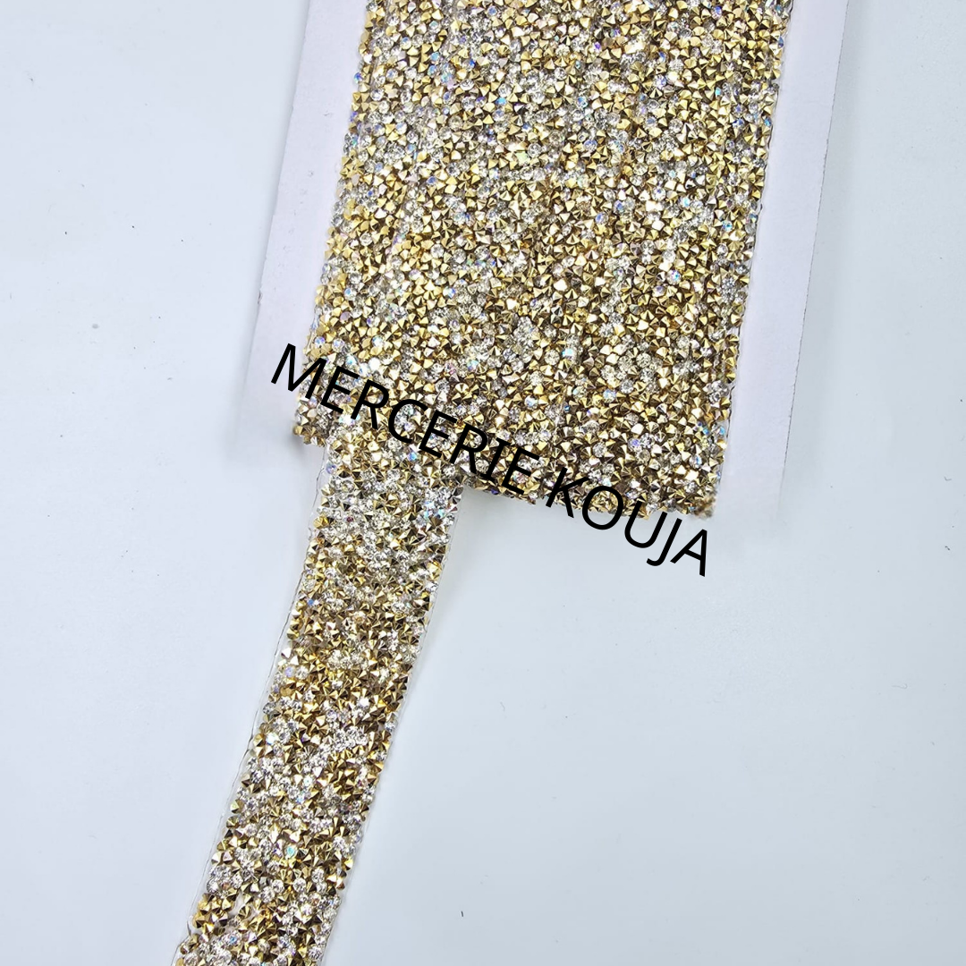 BANDA STRAS DE LIPIT