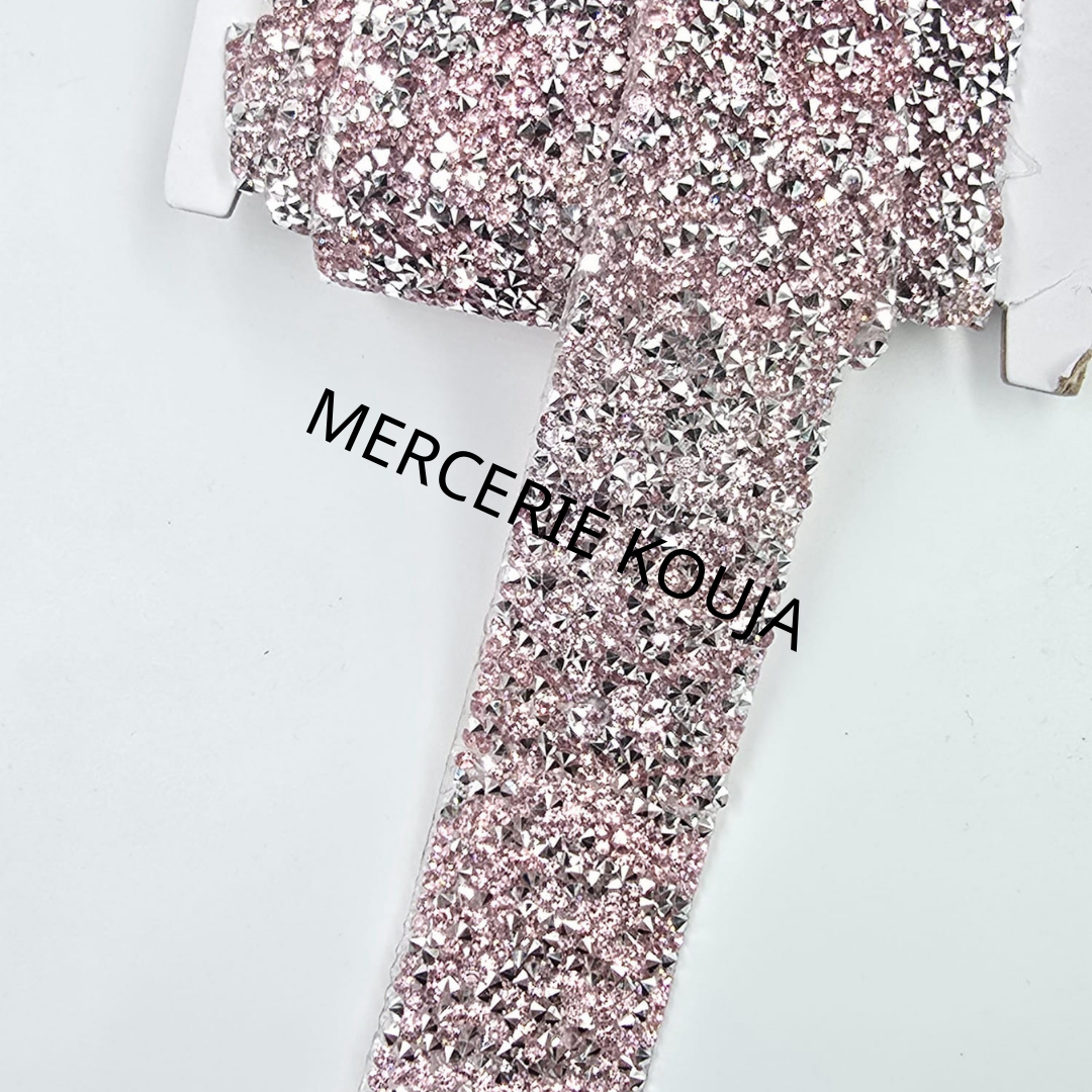 BANDA STRAS DE LIPIT