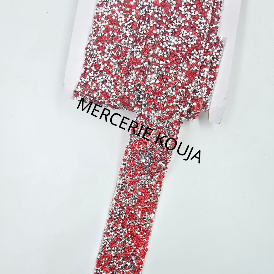 BANDA STRAS DE LIPIT