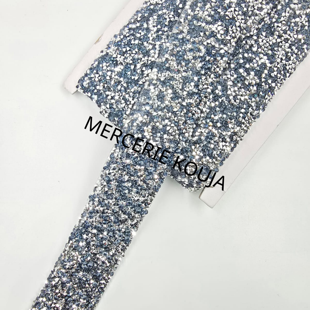 BANDA STRAS DE LIPIT