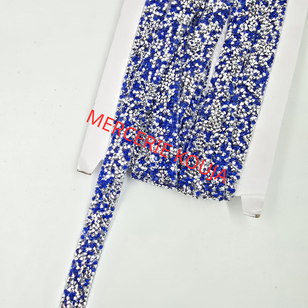 BANDA STRAS DE LIPIT