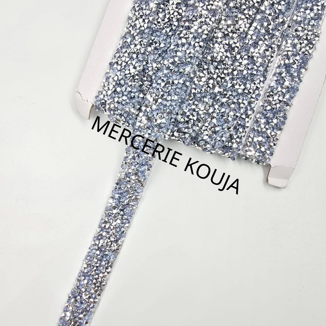 BANDA STRAS DE LIPIT