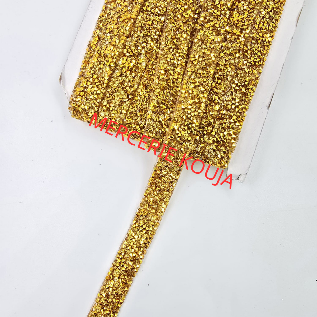 BANDA STRAS DE LIPIT