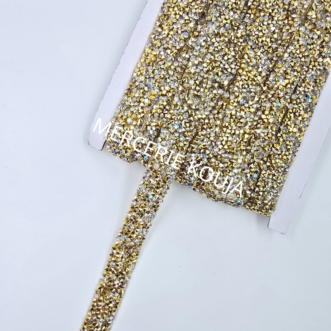 BANDA STRAS DE LIPIT