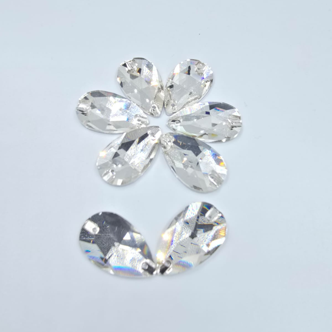 PIETRE DE CUSUT MODEL LACRIMA DE STICLA