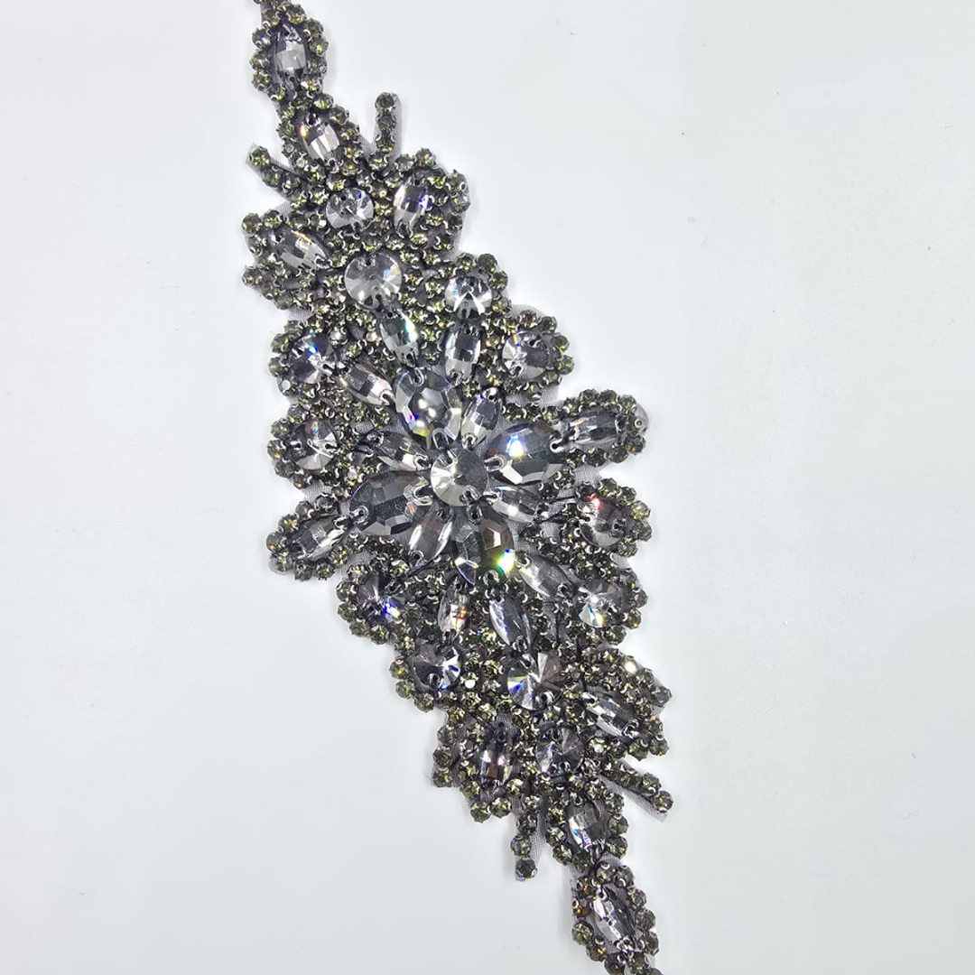 APLICATIE TERMOADEZIVA CU CRISTALE 24X9CM