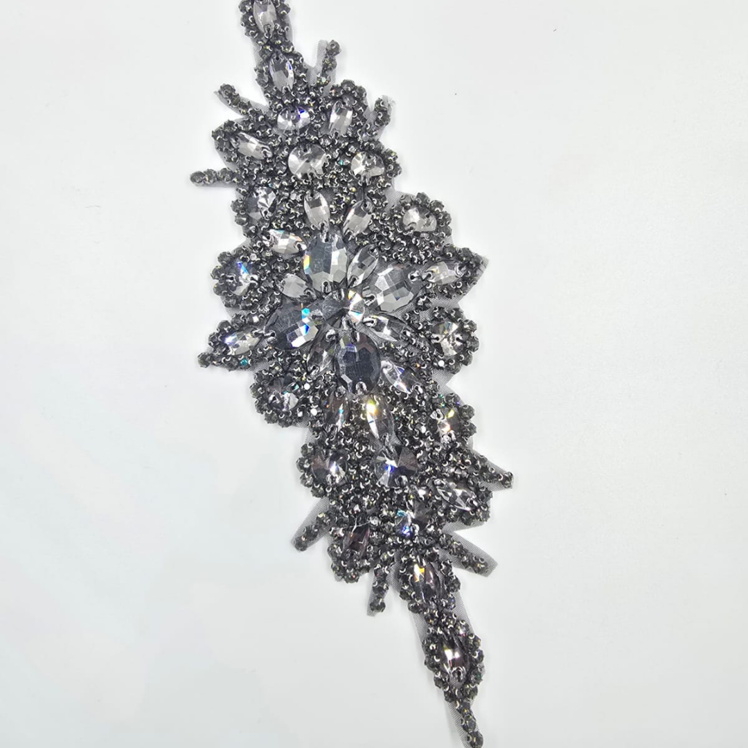 APLICATIE TERMOADEZIVA CU CRISTALE 24X9CM