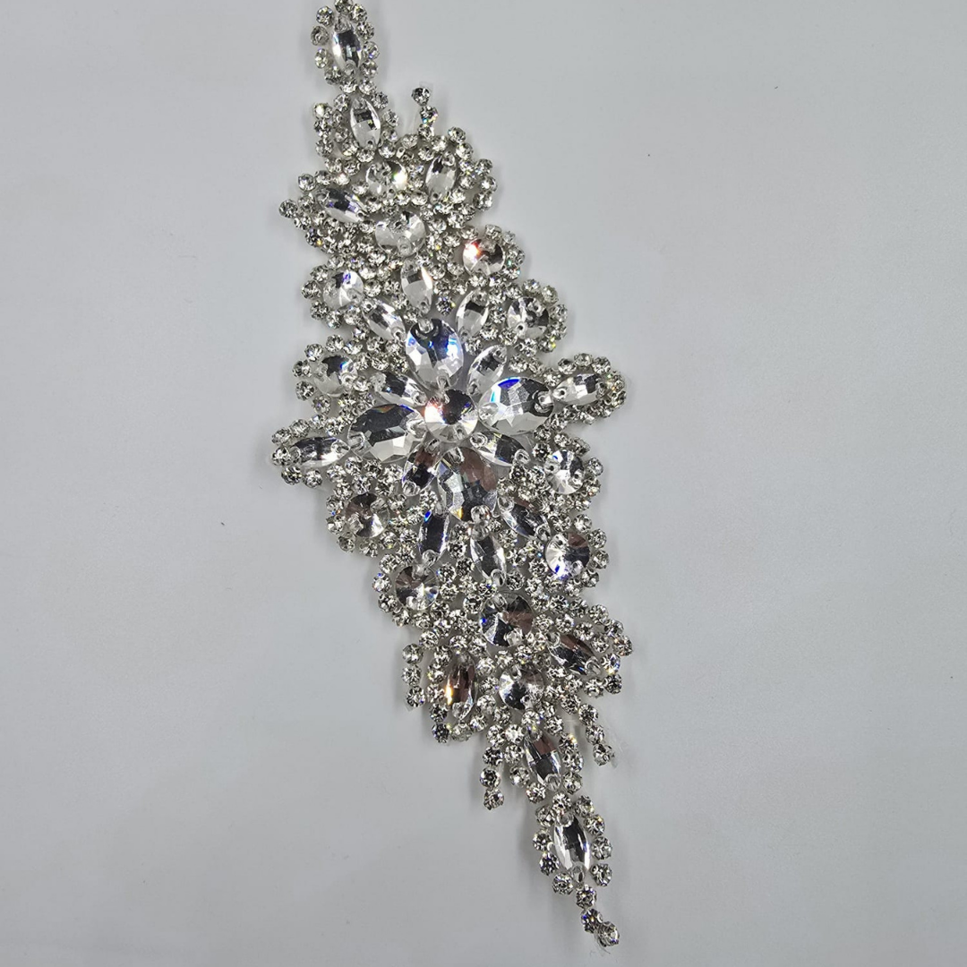 APLICATIE TERMOADEZIVA CU CRISTALE 24X9CM